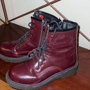 Turkish brand (LC Waikiki).